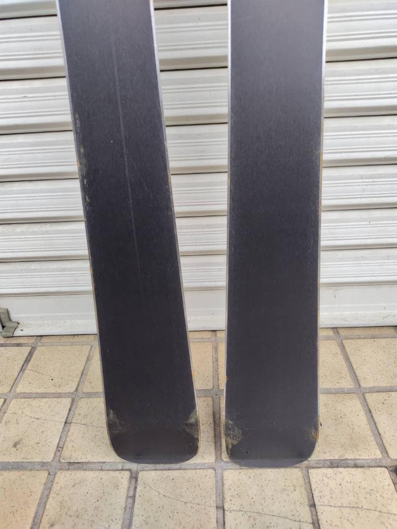 HEAD SHAPE V3 156cm スキー板/ビンディング付き！