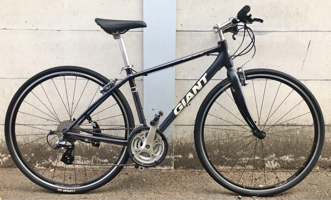【美品・整備済】GIANT ESCAPE R3 24速 クロスバイク CT430