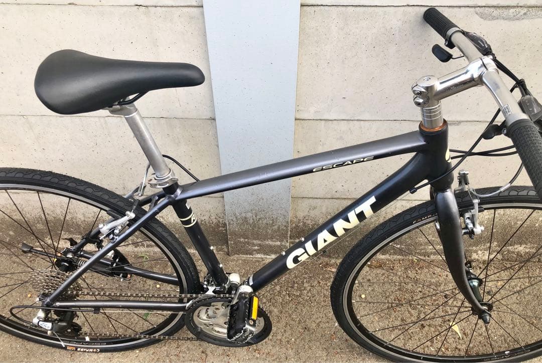 【美品・整備済】GIANT ESCAPE R3 24速 クロスバイク CT430