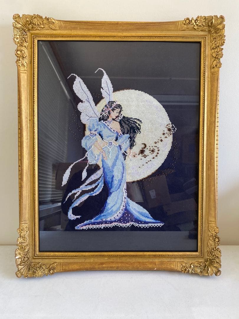 妖精と月の刺繍　額入り　Moon Fairy Spirit クロスステッチ