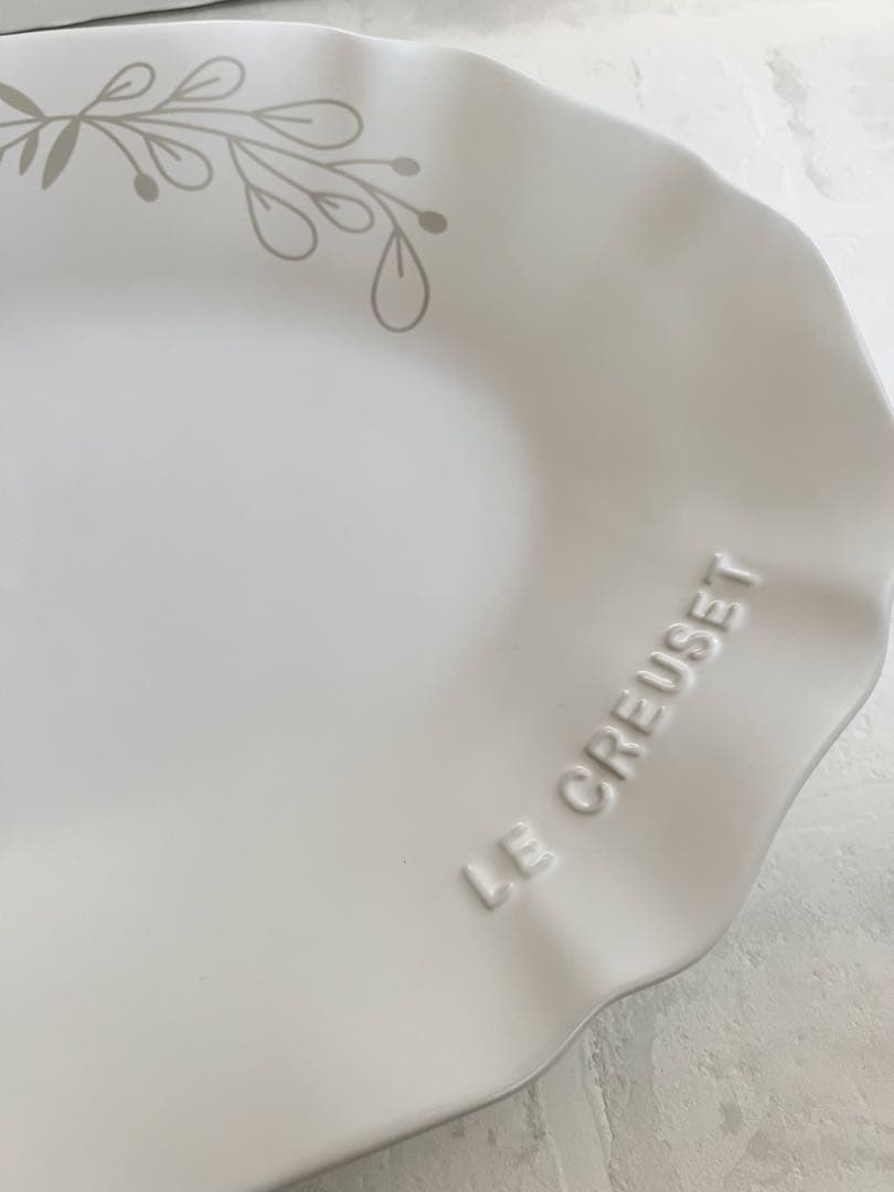 LE CREUSET ルクルーゼ エレガントフリル オーバルプレート 2枚 新品