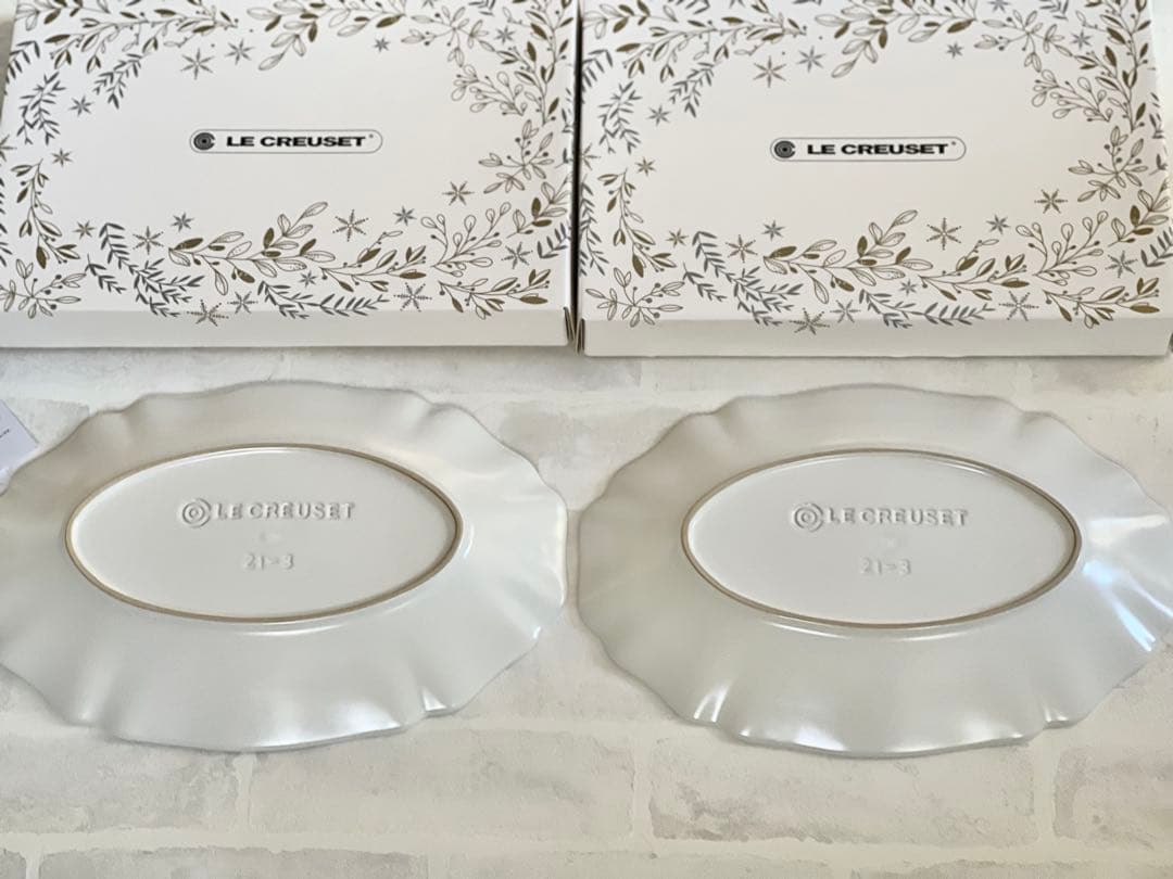 LE CREUSET ルクルーゼ エレガントフリル オーバルプレート 2枚 新品
