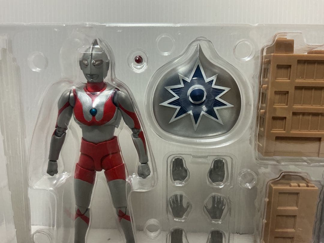 S.H.フィギュアーツ ウルトラマン 50th アニバーサリーエディション