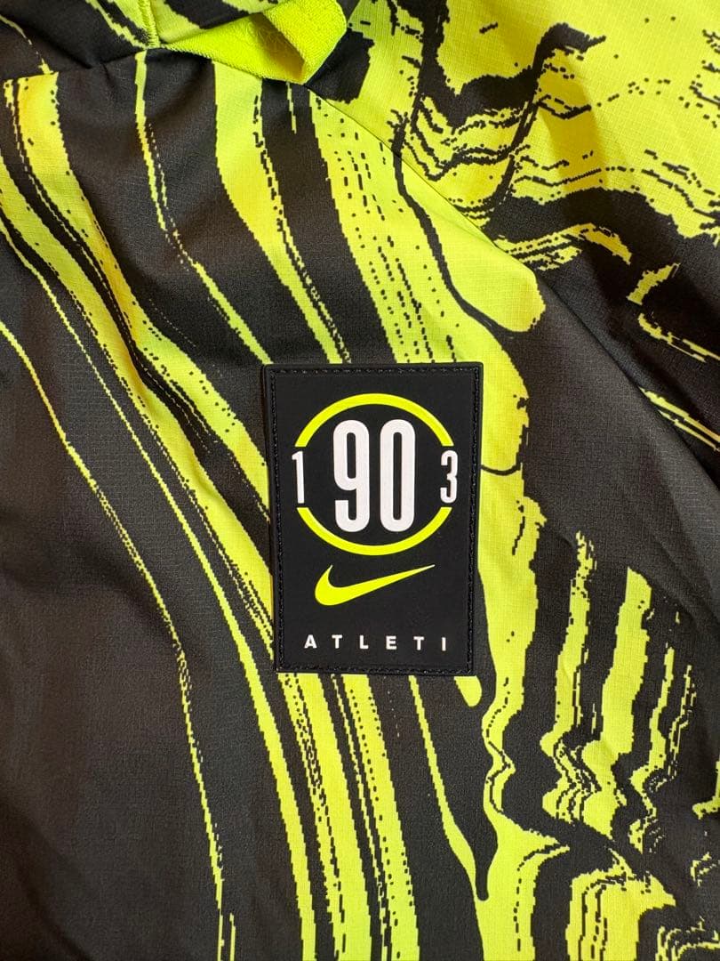 アトレティコマドリード Nike ウィンドブレーカー S 黒/黄緑