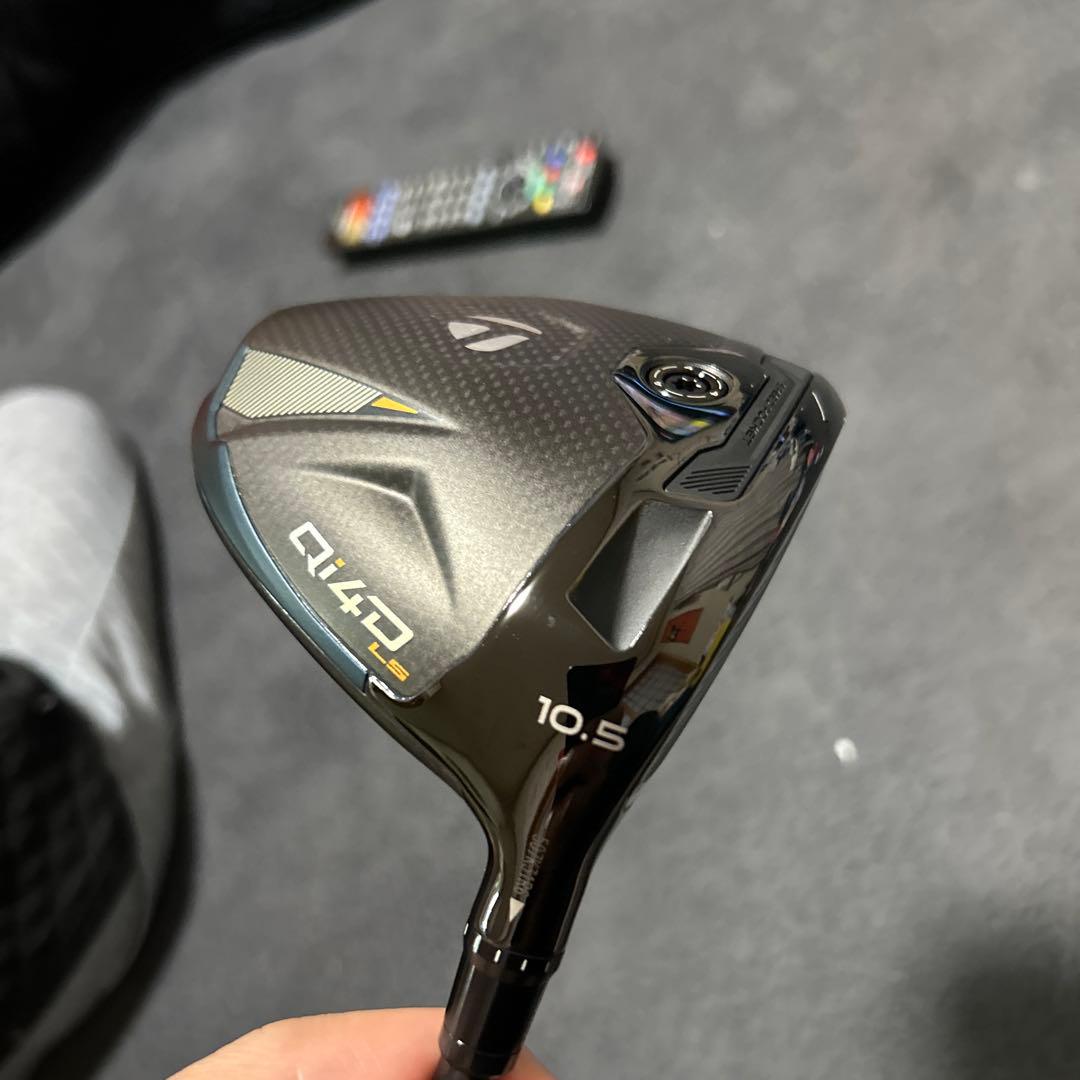 TaylorMade QI4D LS ドライバー 10.5度