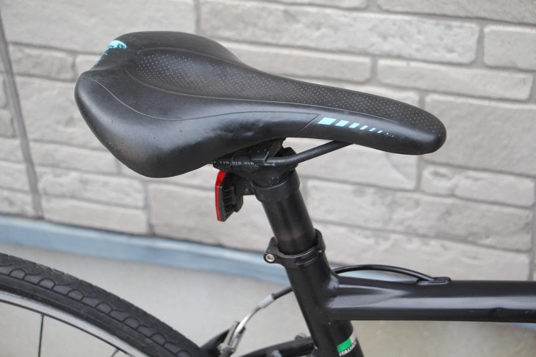 引き取り限定♪人気のBianchi♪ビアンキ♪C-SPORT♪人気クロスバイク♪
