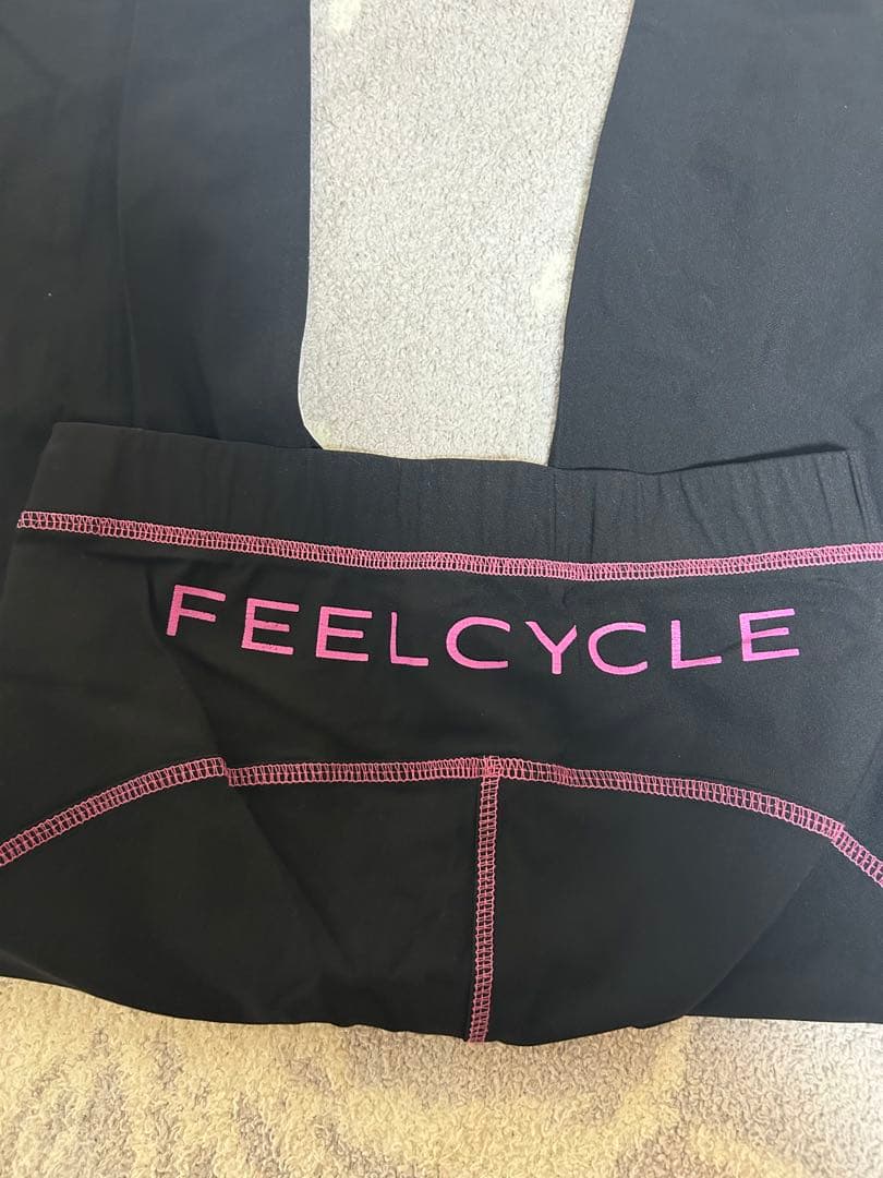 FEELCYCLE ストレッチレギンス３点セット