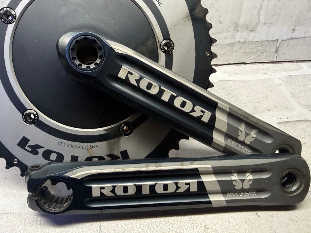 ROTOR エアロクランクセット