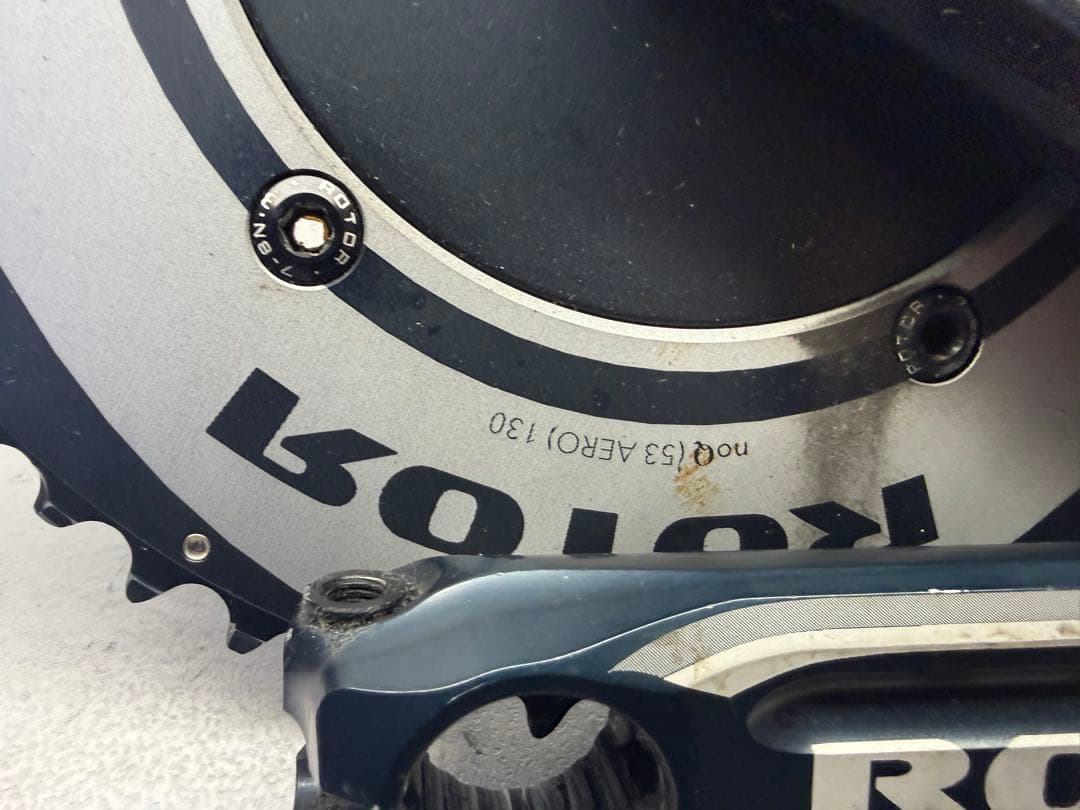 ROTOR エアロクランクセット