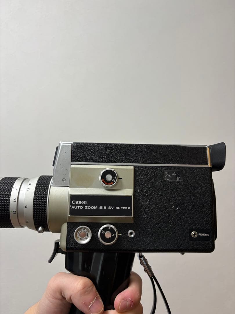 Canon 518 AUTO ZOOM SV スーパ8カメラ