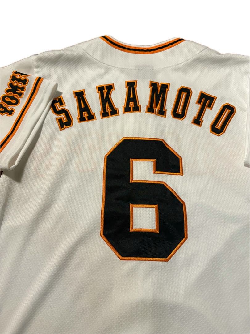 希少！UNDER ARMOUR 読売ジャイアンツ 坂本勇人 レプリカユニフォーム