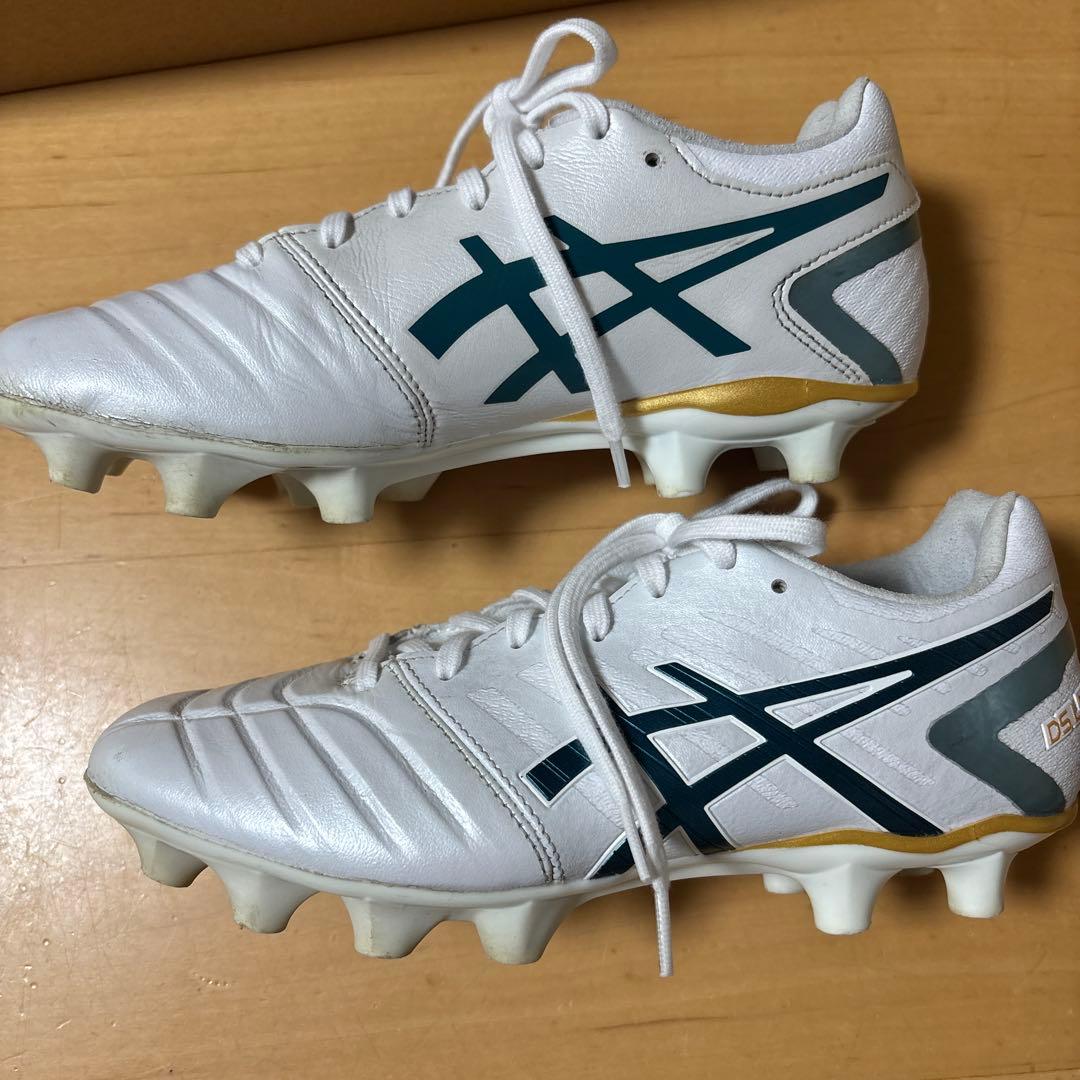 ASICS DS LIGHT サッカースパイク 1103A068 サイズ23.0