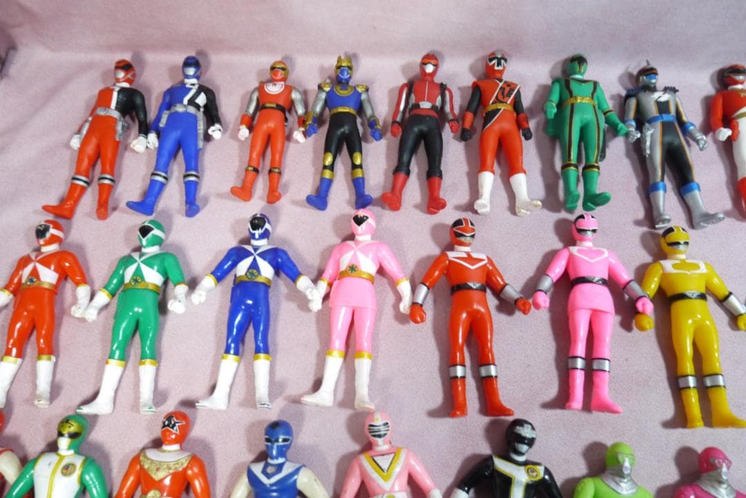 スーパー戦隊シリーズ　ミニソフビ　90体