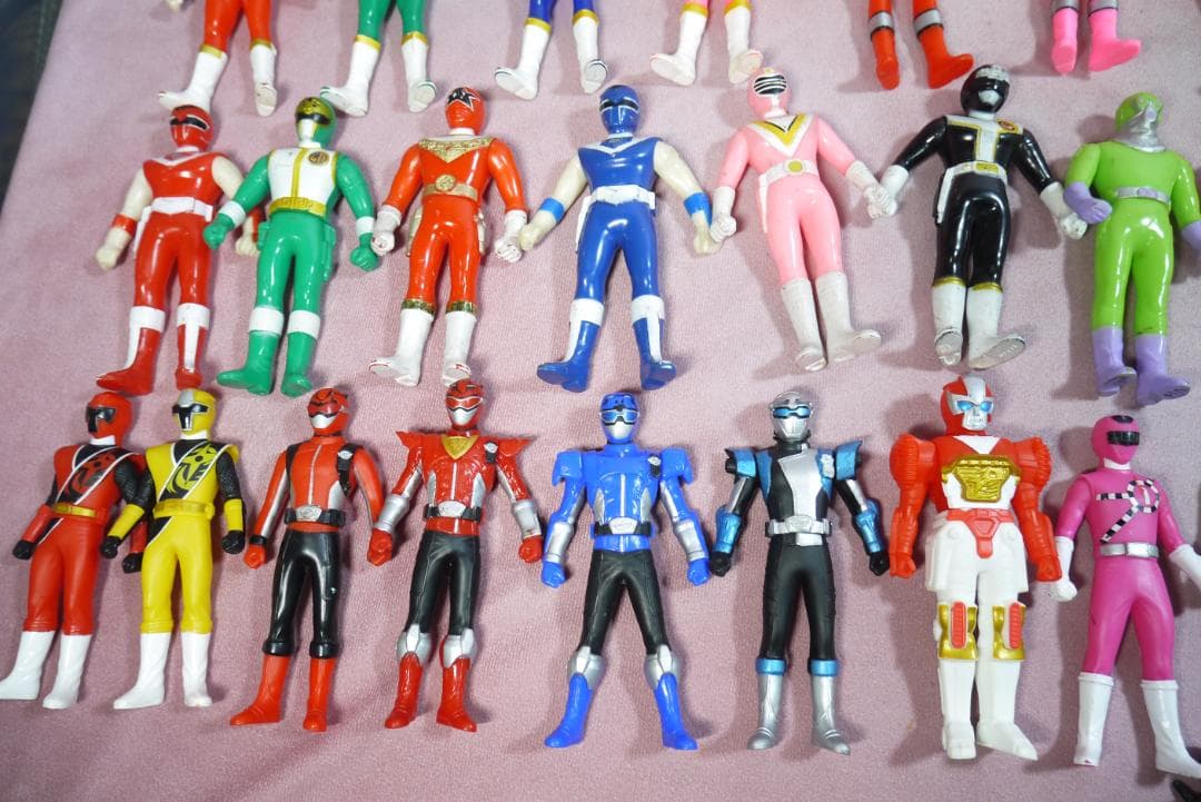 スーパー戦隊シリーズ　ミニソフビ　90体