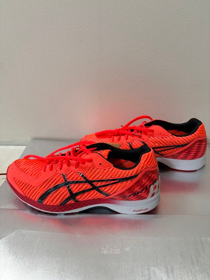 ASICS ランニングシューズ オレンジ