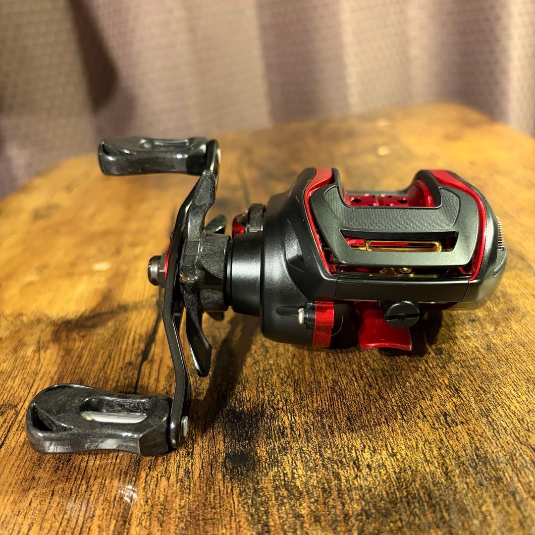 【美品】ダイワ　DAIWA T3 AIR8.6R-TW 右ハンドル