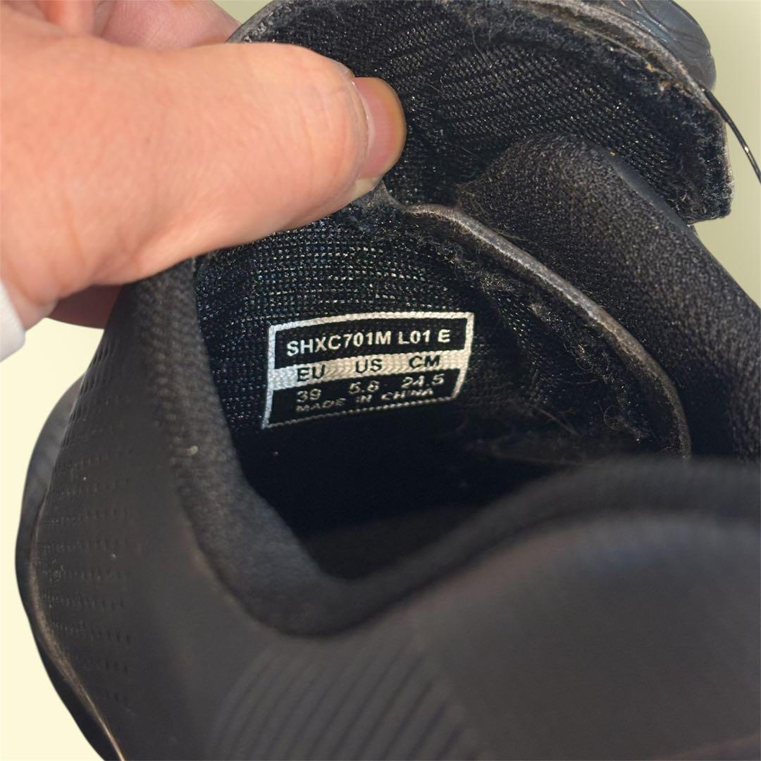 【美品】SHIMANO SHXC701M L01 39E 24.5cm
