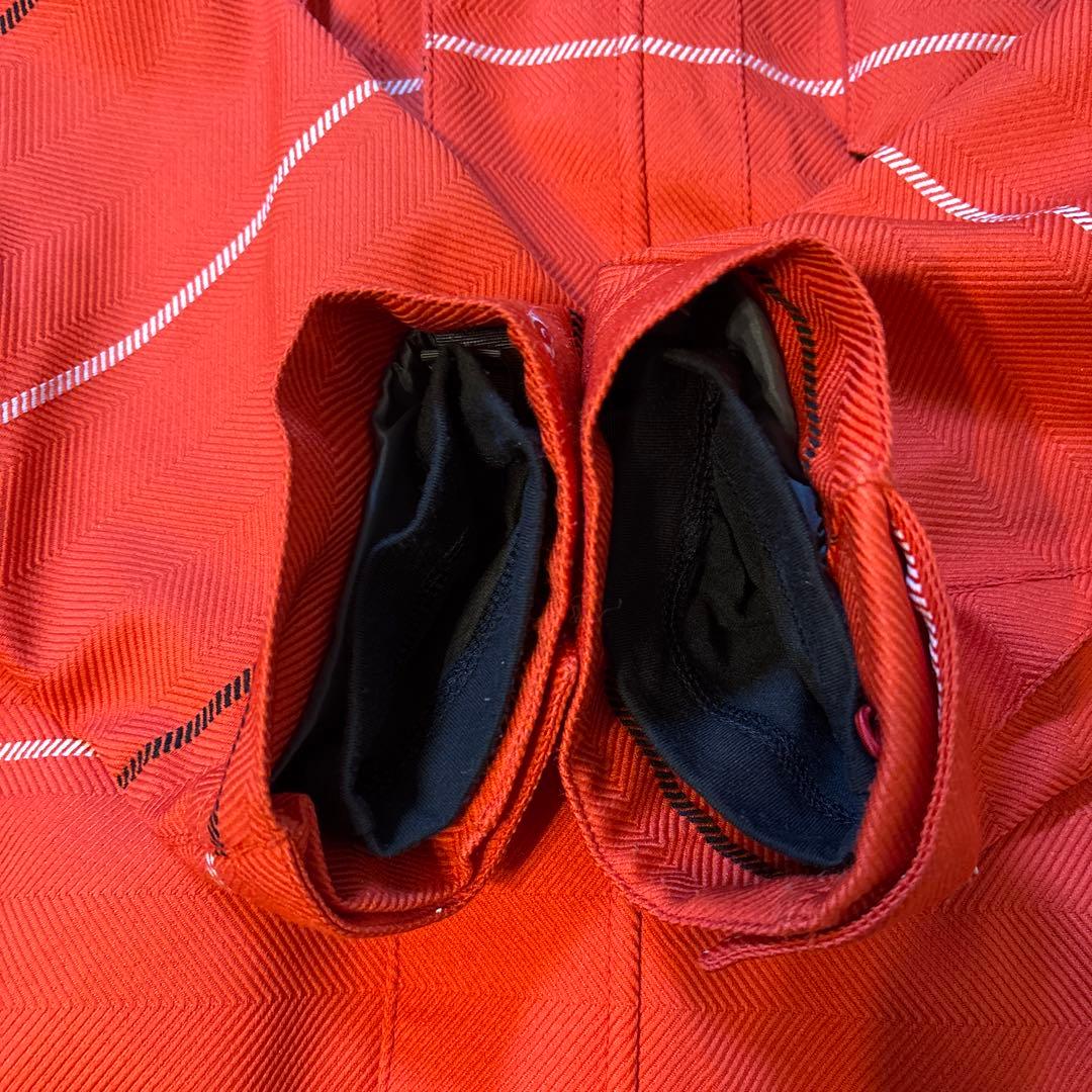 BURTON 男性用スノボウェアMサイズ