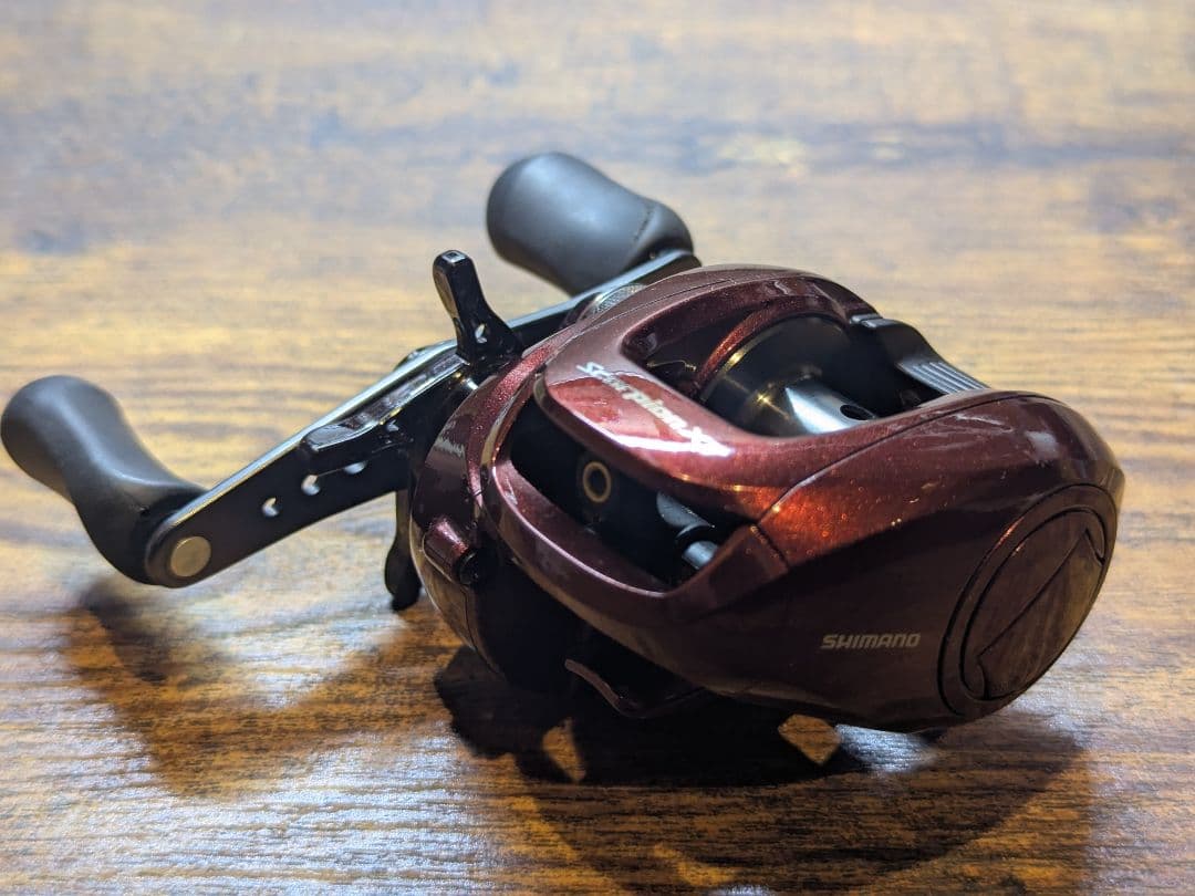 シマノスコーピオンXT1000　右