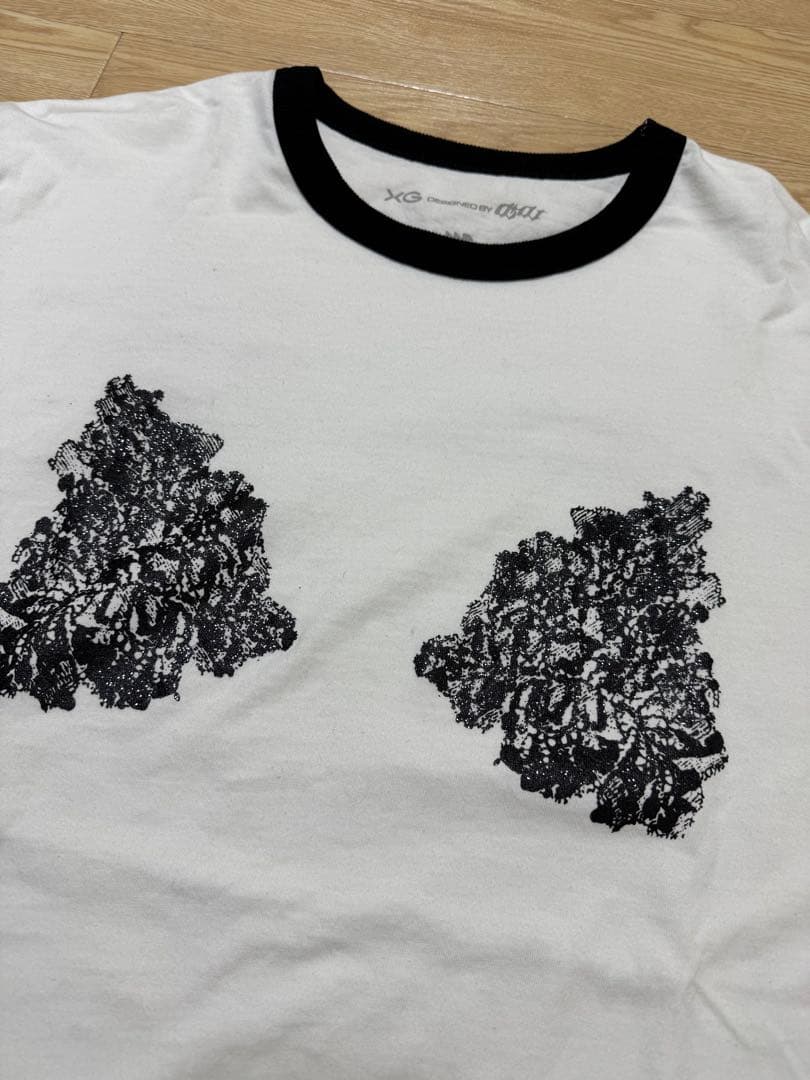 XG×DIDU ENG Ringer Tee ホワイト