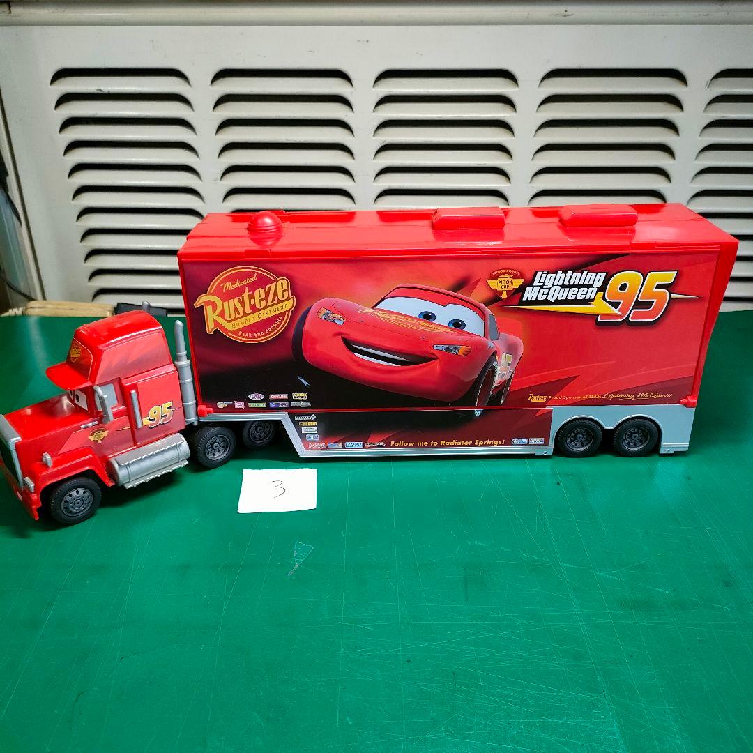 たくさんのせよう！大きなマック　トレーラー　カーズ　トミカ　タカラトミー　3