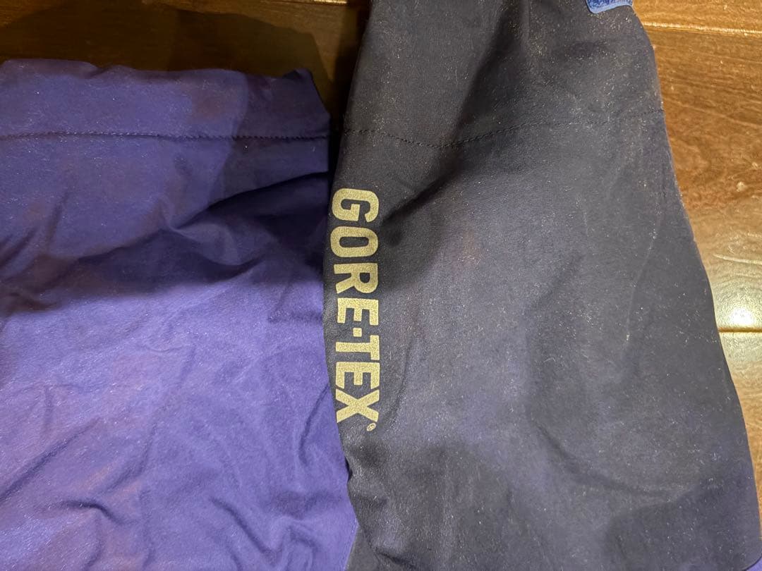 GORE-TEX フード付きジャケット 紫色M