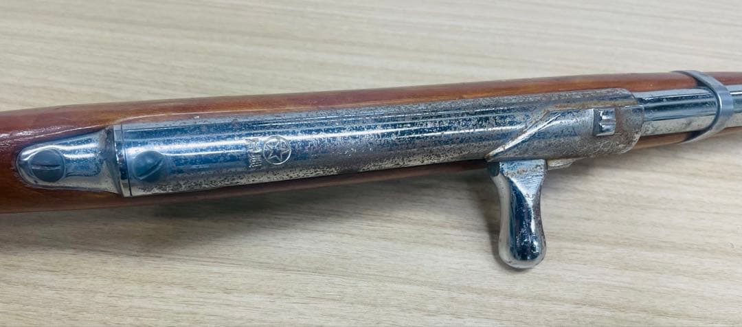 マルホシ（丸星）製　射的　コルク銃（バネ式）・コルク玉セット