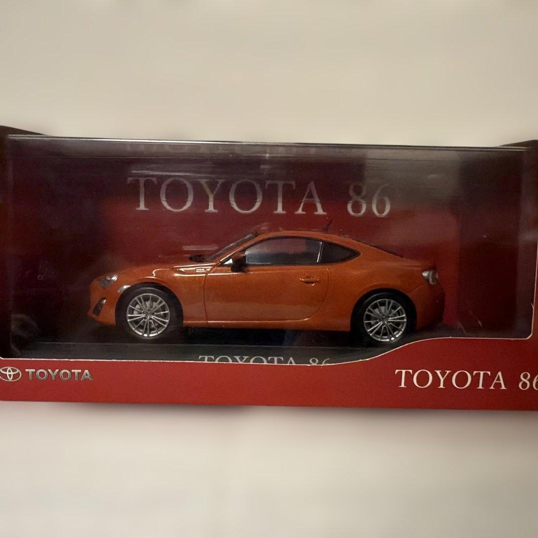 非売品　TOYOTA 86 オレンジ メタリック カラーサンプル