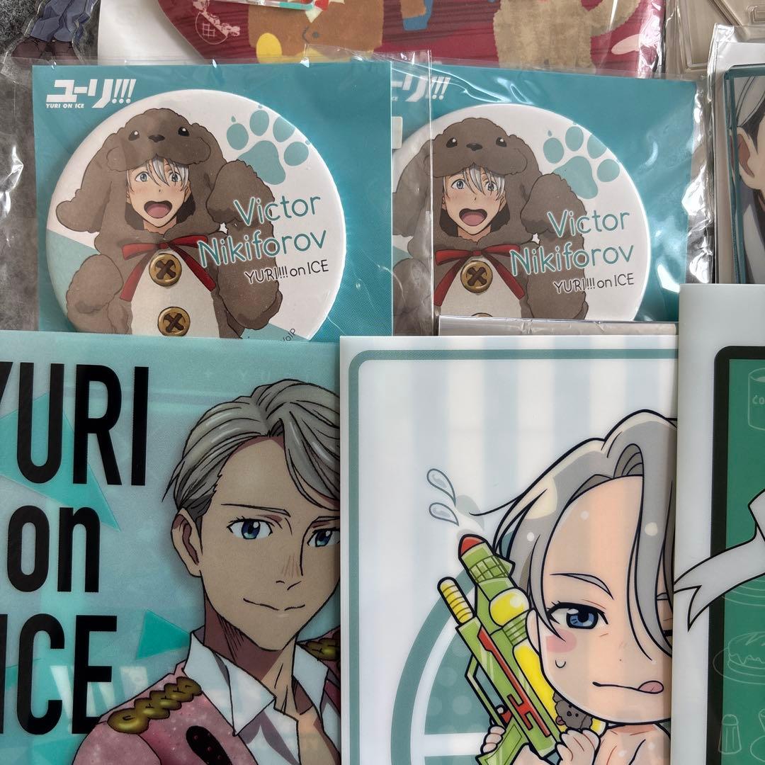 ユーリ on ICE!!! ヴィクトル 非売品メダル アクスタ 23点セット