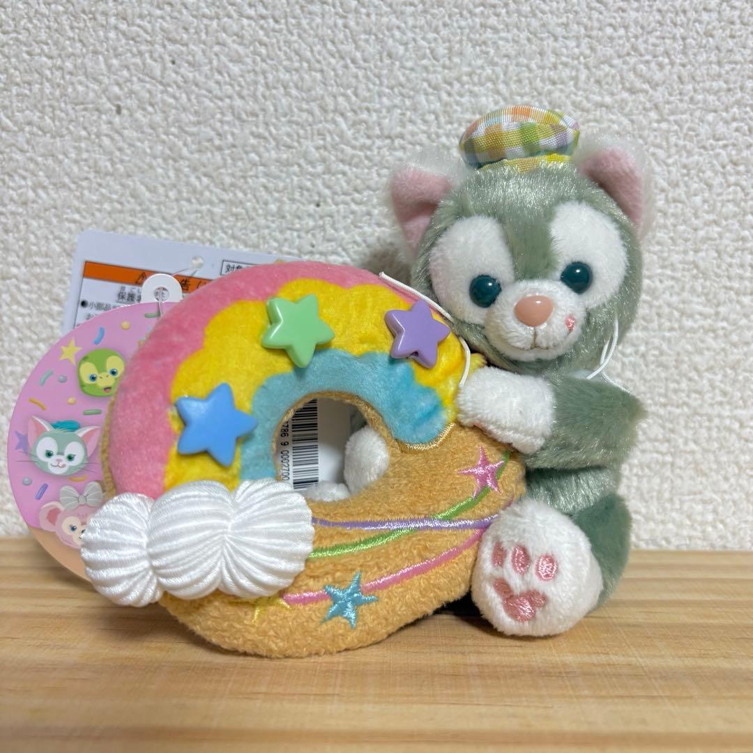 ダッフィー ドーナツ　フィルドウィズジョイ　ぬいぐるみバッジ　ステラルー