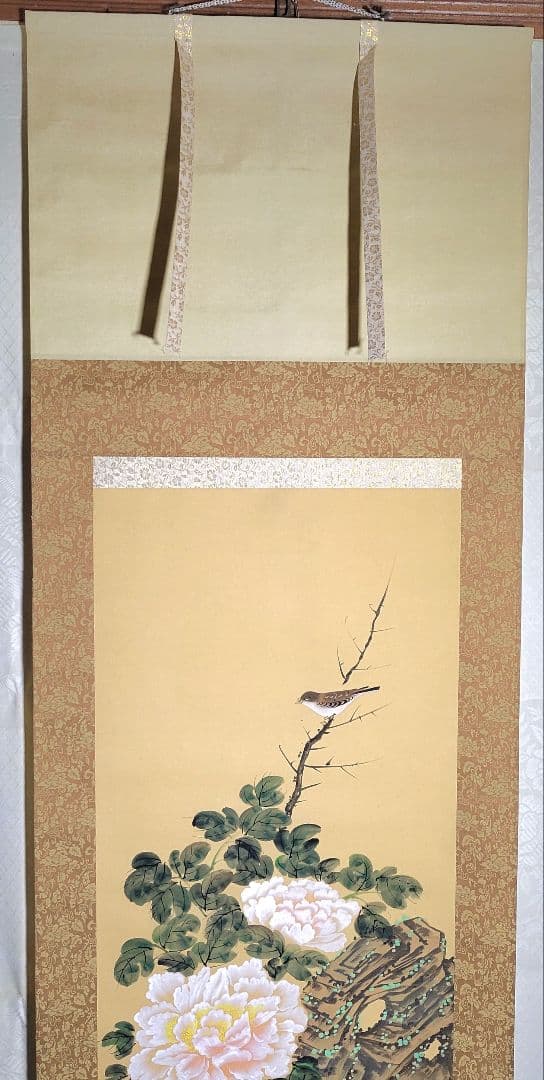 牡丹に小禽図　花鳥画　花肩銘　掛け軸　箱無し　書画、骨董品、美術品