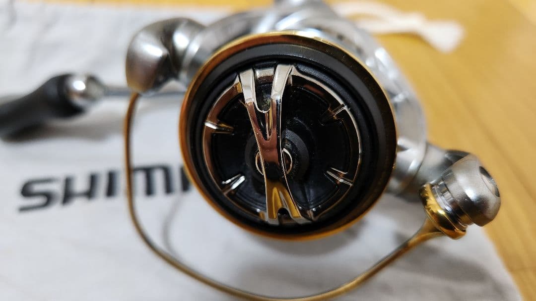 シマノ Shimano Twin Power 15ツインパワーC2000S