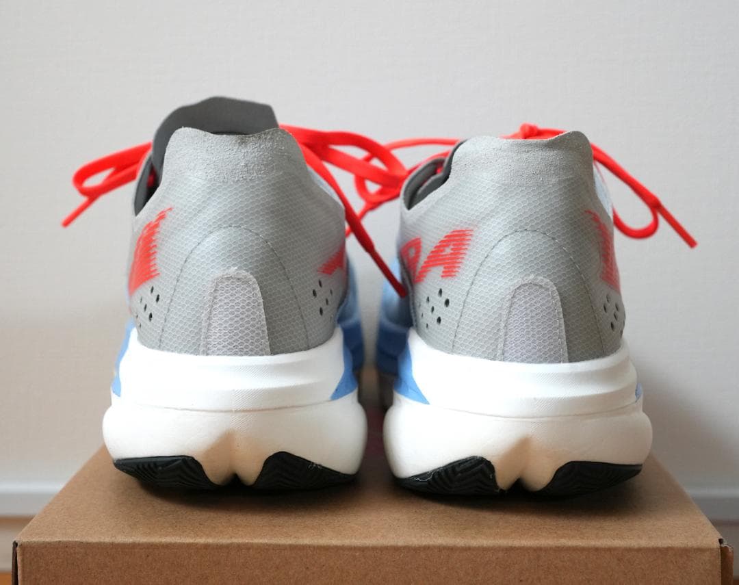 ALTRA VANISH CARBON 2 US8.5 W アルトラ 25.5㎝