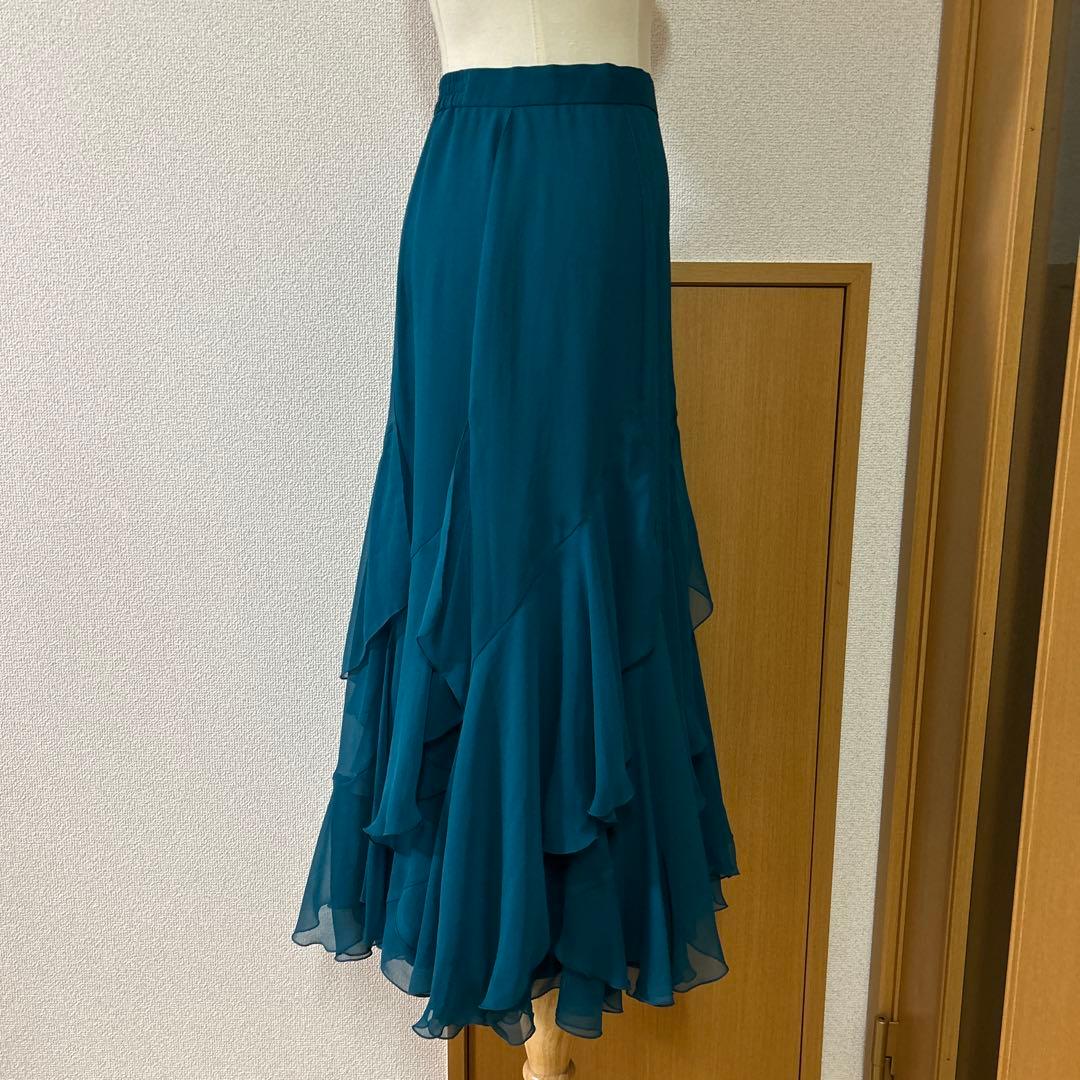 Chacott チャコット ロイヤルダンス ターコイズブルー フレアスカート