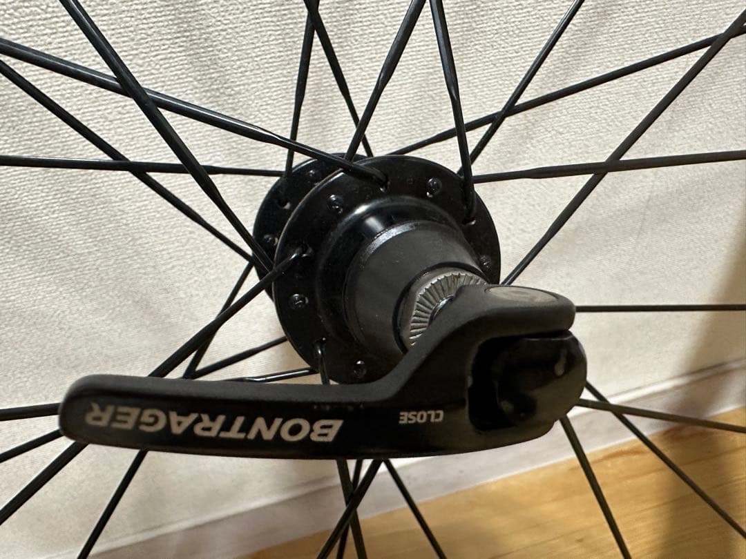Bontrager AFFINITY TLR アルミホイール　タイヤチューブ付き