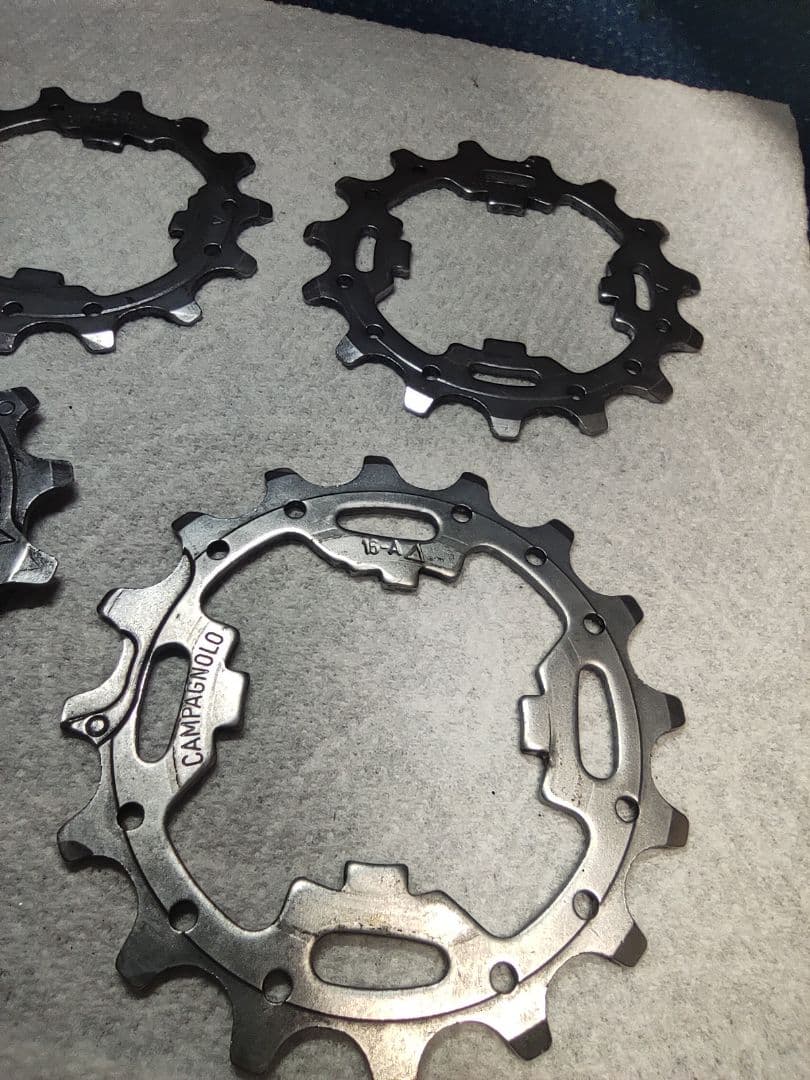 Campagnolo チェーン、スプロケットセット