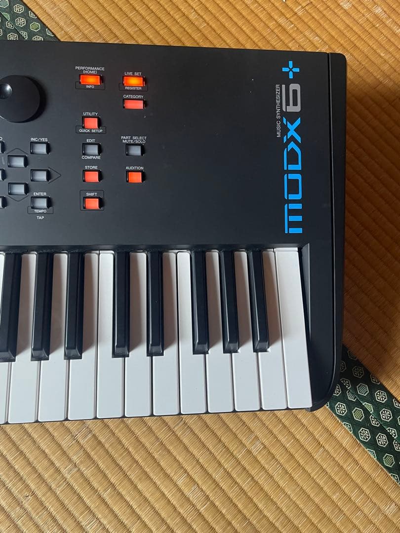 Yamaha MODX6+ シンセサイザー 61鍵