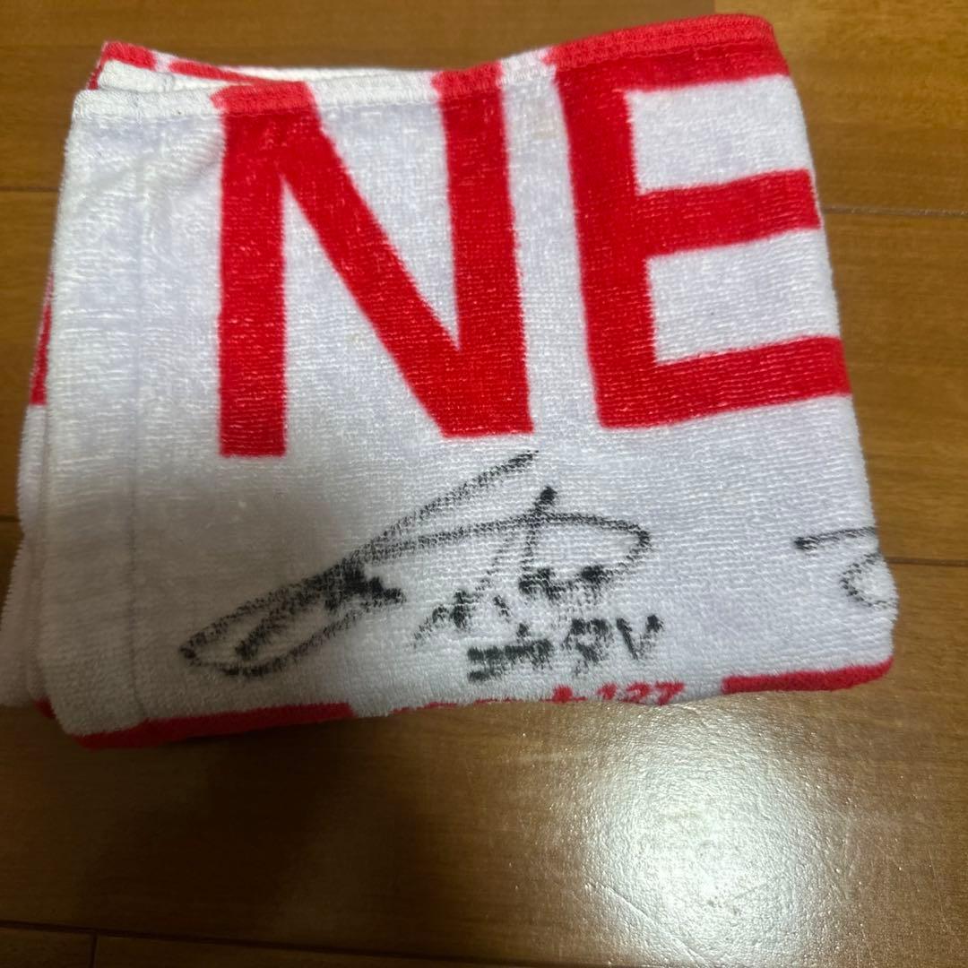 NCT127 直筆　サイン入りタオル