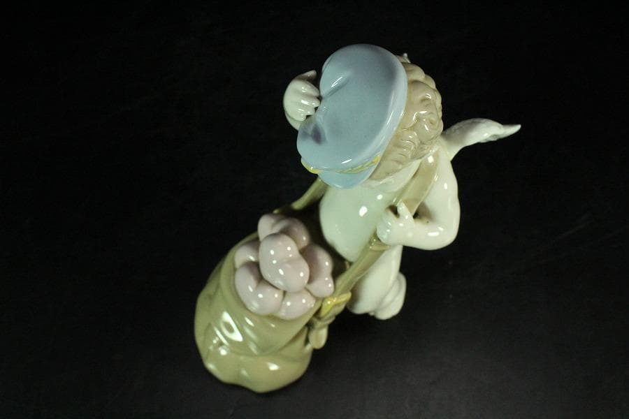 リヤドロ LLADORO ハートがいっぱい 天使 陶製 人形(K-XA952)
