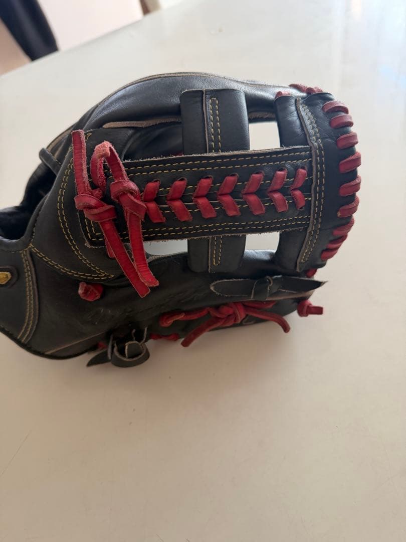 Mizuno pro硬式グローブブラック/レッド