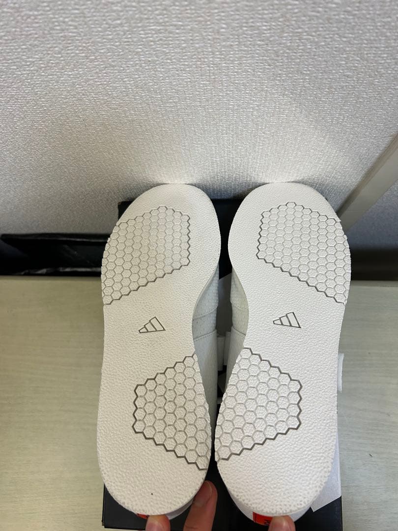 【室内試し履きのみ】adidas/POWERLIFT5 トレーニング用