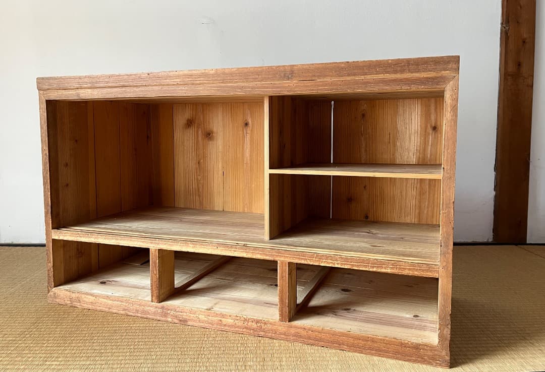 【早い者勝ち】古道具 木製収納棚｜無垢材｜古民家｜ レトロ｜本棚・食器棚・展示棚