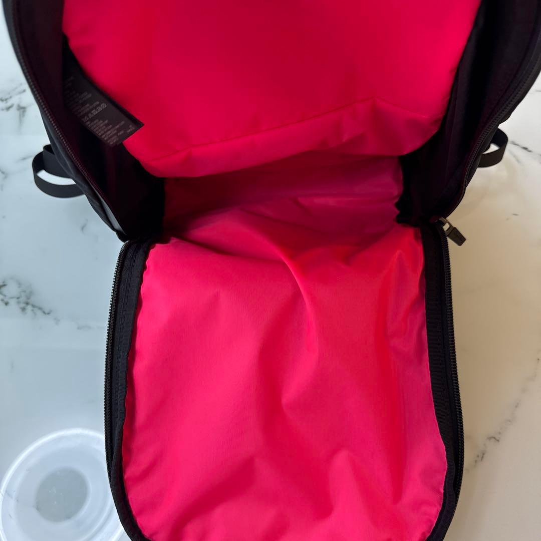RAPHA Pro Team Lightweight Backpack ブラック