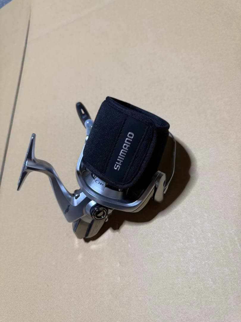 シマノ　サーフリーダー　CI4+ 35 投げ釣り用　スピニングリール