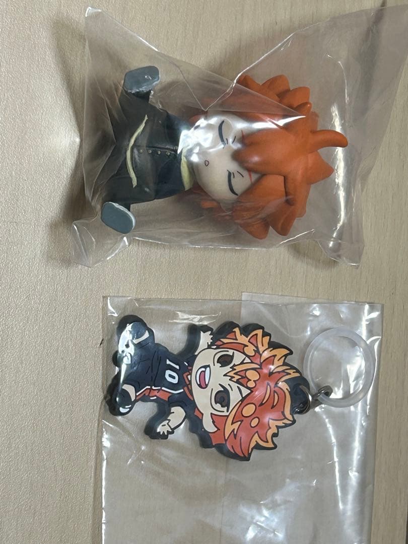 ハイキュー!!日向翔陽 フィギュア＆缶バッジ&カード&キーホルダーセット