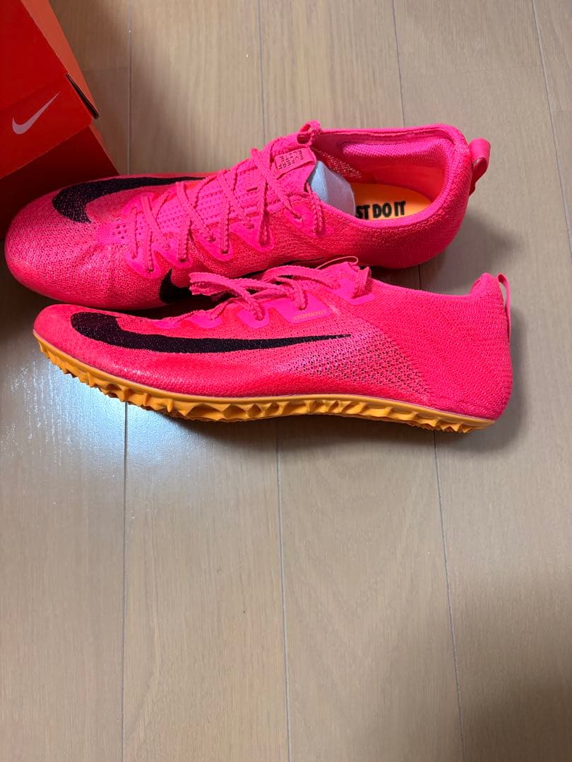 Nike スパイクシューズ ピンク