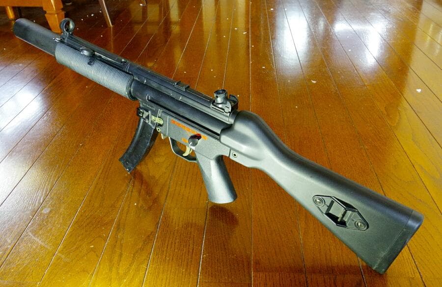 東京マルイ H&K MP5 SD5 200連射マガジン付き