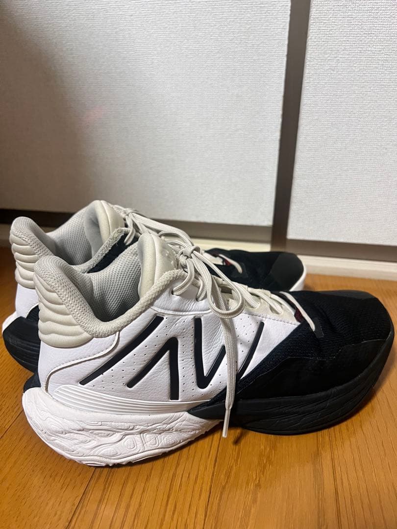 New Balance バスケットボールシューズ バッシュ ニューバランス