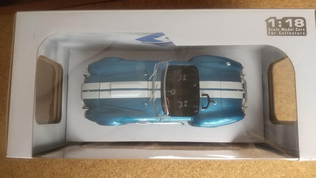 ｊ　 AC COBRA 427 MK.2メタリックブルー 1/18