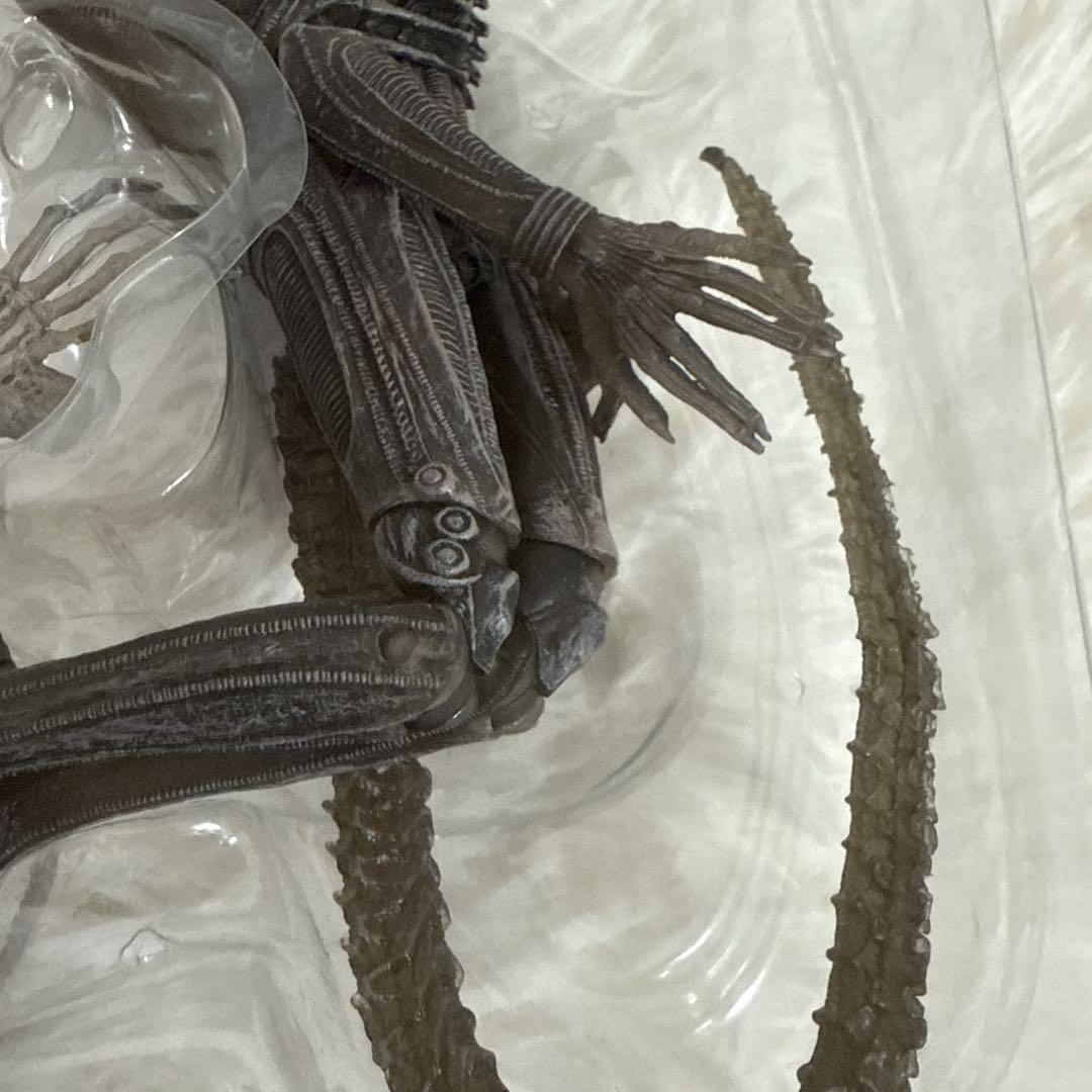 NECA エイリアン ゼノモーフ ギーガー 開封品　美品